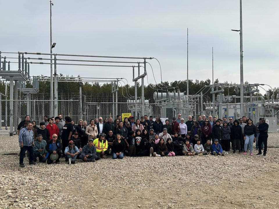 Sachigo Lake First Nation Energized by Wataynikaneyap Power